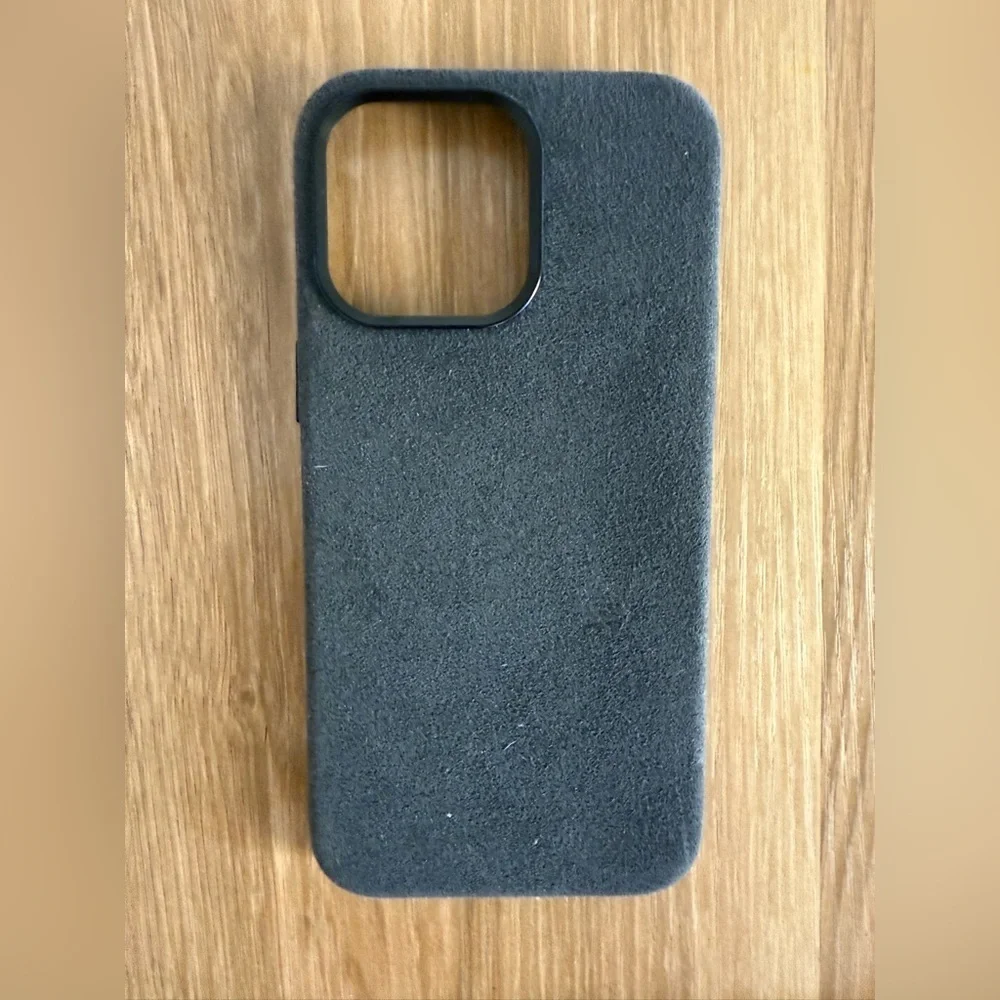 ALMA alacantara full wrap iPhone 15 Pro Max Case
